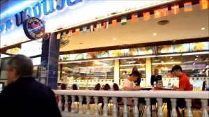 Прогулка по Волкин-стрит (Walking Street), Паттайя (Тайланд) - 2