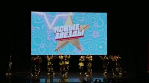 " Дискотека 90 - х " . Ансамбль танца " Конфетти " Натальи Толмачевой школа 132 и 148 г. Самара