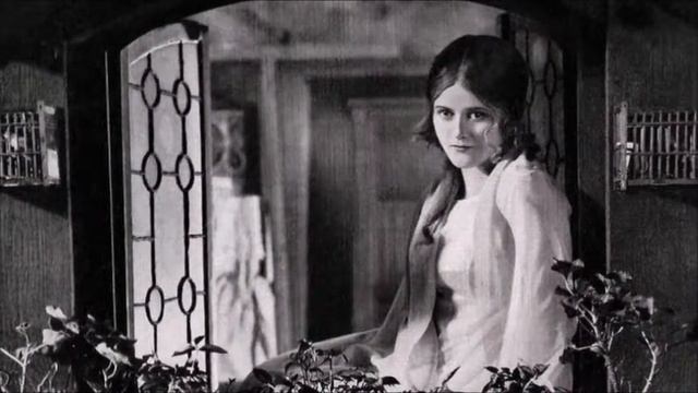 Мария Матрай (14 июля 1907 — 30 октября 1993) смотреть онлайн