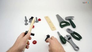 Игровой набор игрушечных инструментов в рюкзаке