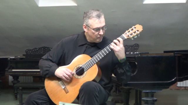 Гитарист Алексей Орочко исполняет авторские произведения/ 2 часть