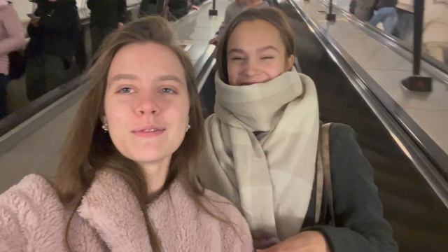 Влог из жизни на психфаке МГУ. Театр сатиры и покупка MacBook.
