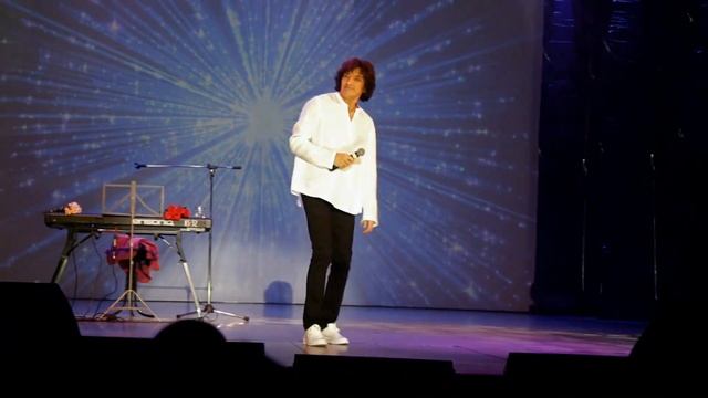 Алексей Молдалиев "Блуждающие звёзды"- муз. А.Молдалиева ст. Ю.Баладжарова
