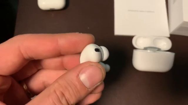 Unboxing Apple AirPods Pro 2019 vs AirPods Classic смотреть онлайн