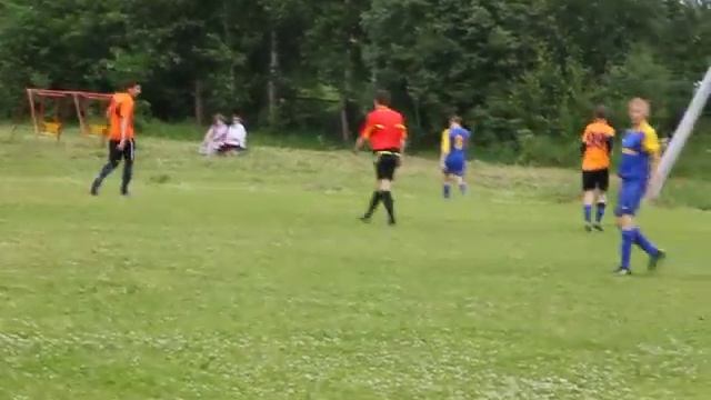 ФК "Фаворит" - ФК "Фосфорит" - 2. 16.06.2013 г. смотреть онлайн