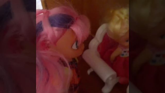 День кукол #1 Настя идет в садик 🌌 смотреть онлайн