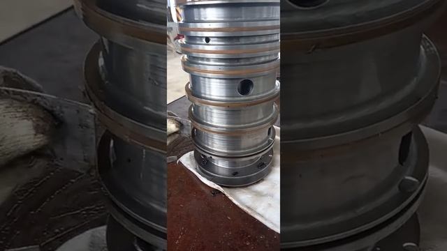 PNR hyundai maintenance repairing Swing motor hydraulic Oil leak смотреть онлайн