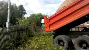 Доставка песка на объект