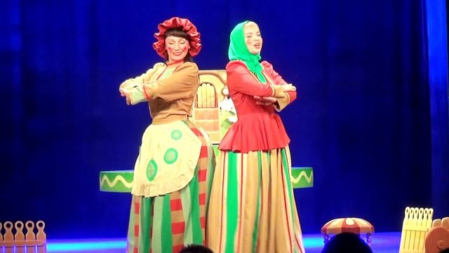 "В чистом поле Теремок" смотреть онлайн