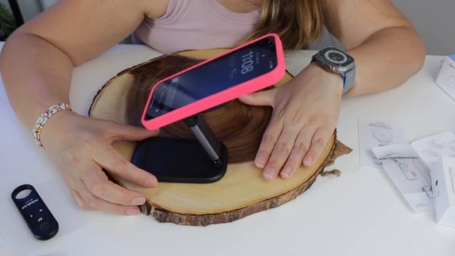 Magnetic Phone Stand for iPhone, Foldable & Adjustable смотреть онлайн