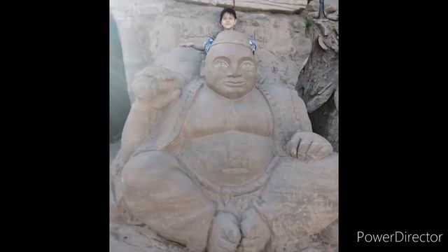 Музей каменных скульптур.