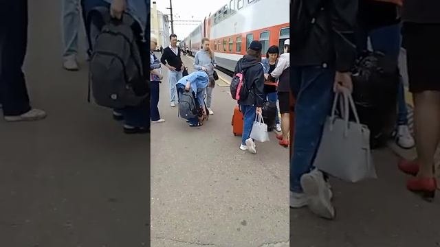 Поездка Оренбург -Самара-Москва. Двухэтажный поезд.