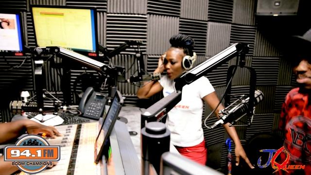 J Queen interview at 94fm смотреть онлайн