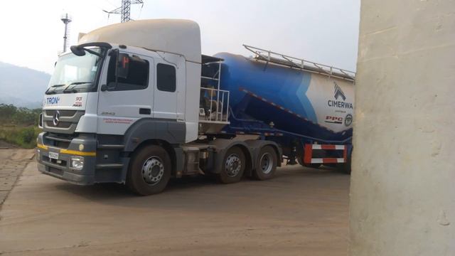 CIMERWA BULK TRUCK смотреть онлайн