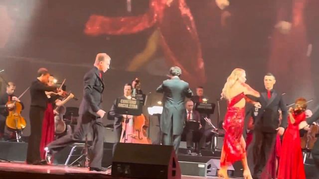 Праздничное шоу «Танго страсти Астора Пьяццоллы» 🌹, Государственный Кремлевский Дворец смотреть онлайн