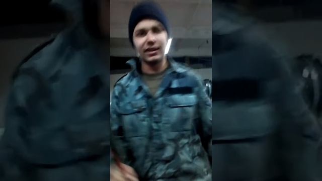 Нечем заняться в ночную смену смотреть онлайн