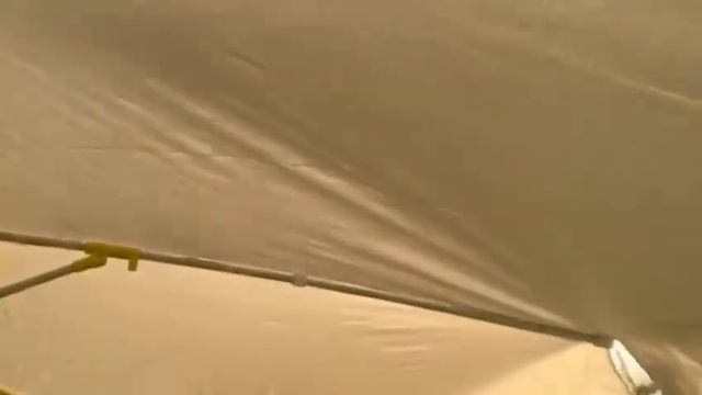 Зонт пляжный 2.6 м и 3 м оптом . 89898228836 ( цвета бежевый , и белый )
