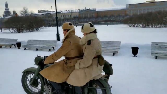 Марсово поле..обычный день..
