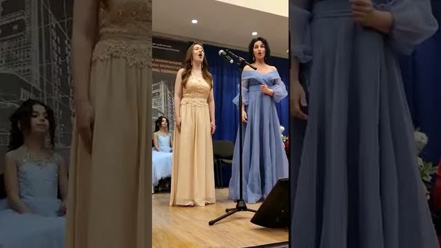 Куликова Анна Антоновна (15 лет) и педагог по вокалу Малахова Анастасия Юрьевна смотреть онлайн