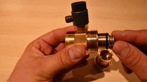 Автоматические клапаны для сервиса расширительных баков