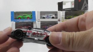 unboxing SPARK-MODEL Bentley Continental GT3 #9 China GT Champion 2017 Mini Fun Land  (001034)