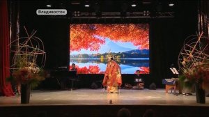 Выступление японского театра "Но" сопровождалось оглушительным зрительским успехом