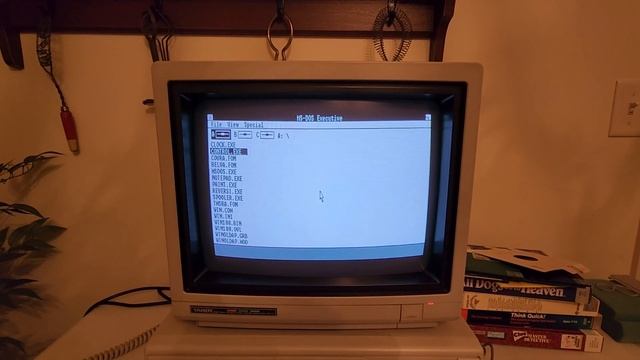 Installling & Running Windows from a 720K Floppy Disk смотреть онлайн