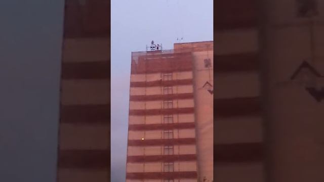 Прыжок с дома смотреть онлайн