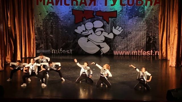 -- Crackerz -- Январский проект 2016 смотреть онлайн