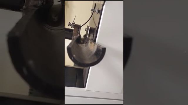 Испытание электросварной муфты QFusion на сплющивание