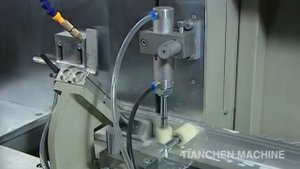 Window maker machine  Corner connector cnc auto cutting saw LJJA CNC 500