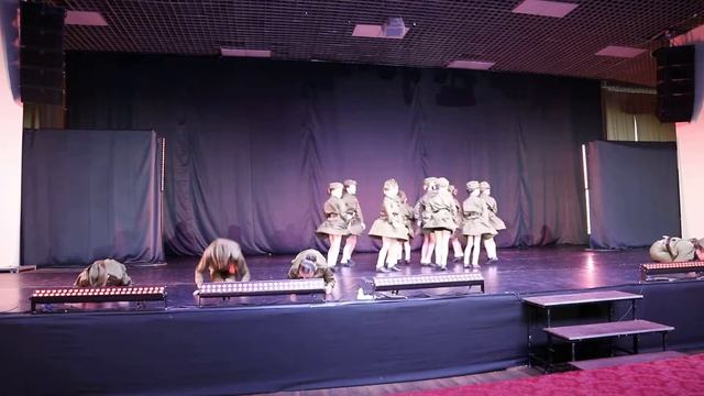 Санкт-Петербург, январь 2019, "Мы землю вращаем" смотреть онлайн