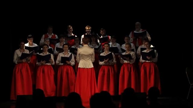 Фабричная песня Московской губернии "Течет речка по песку" (хор Polaris) смотреть онлайн