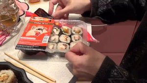 Толян Linkin Simpson Японские суши и роллы