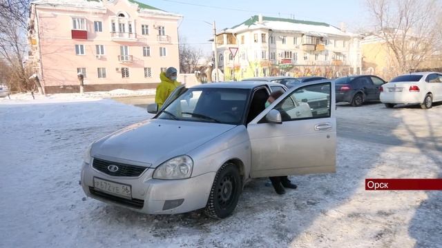 20022022 В Орске студенты медицинского колледжа помогают проводить вакцинацию смотреть онлайн