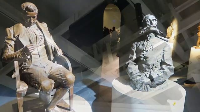 Выставка НЕподвижность