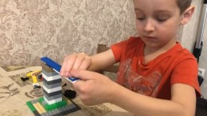 Подъёмный кран из Лего