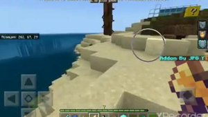 Minecraft с модом сиреноголового и мультяшного кота и фонарик головый