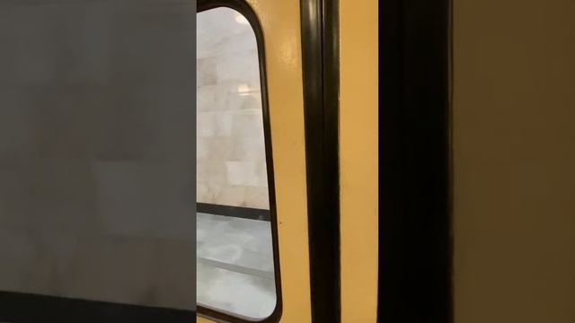 Еду в ретро-поезде 81-717.5А/714.5А, последняя часть 13.05.23 смотреть онлайн