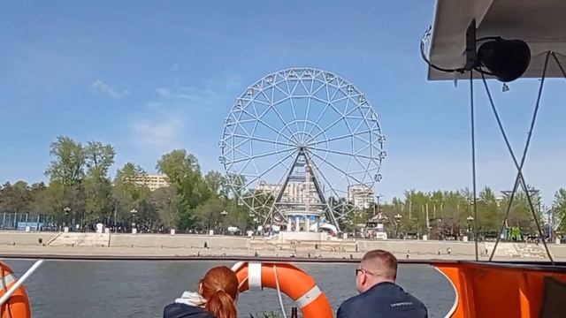 Часовая прогулка на т/х по Амуру. 14.05.22 смотреть онлайн