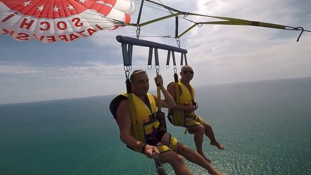 Лазаревское 2019 Полет на парашуте смотреть онлайн