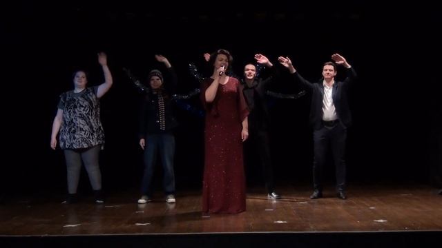 Тужилина Юлия, руководитель вокально - театральной мастерской "О снежинке". смотреть онлайн