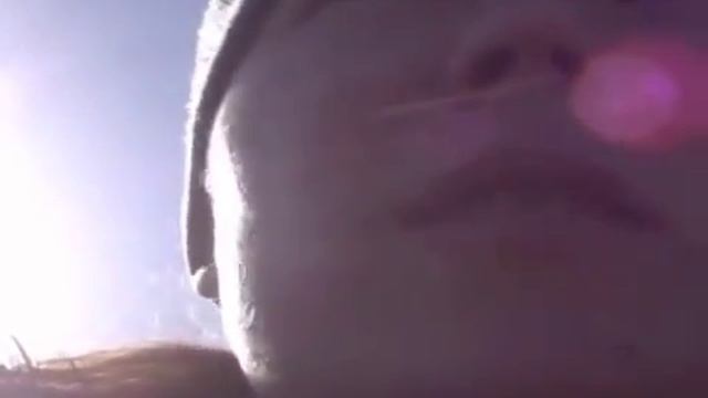 Развитие ребенка в 9 месяцев
