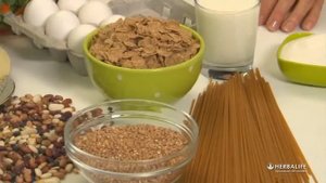 Белки, жиры, углеводы    комбинация в обычных продуктах