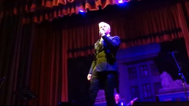 2023.04.22 Москва. Дом ученых. Лада. Поет Илья Викторов