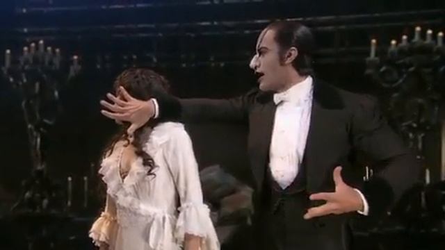 Phantom of the Opera Show Footage смотреть онлайн