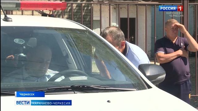 Сотрудники ГИБДД призвали водителей соблюдать Правила дорожного движения смотреть онлайн