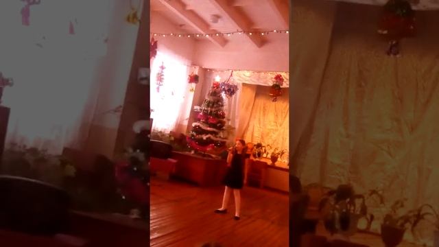 Песня новый год тряски смотреть онлайн