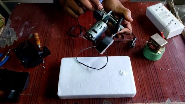 Compact Air Compressor 12V | 300PSI How does it work let's see? इसका काम कैसा है आइए देखते हैं смотреть онлайн