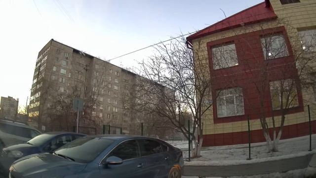 Движение на автомобиле по Тюмени до музыкальной школыTrip on the Tyumen city streets